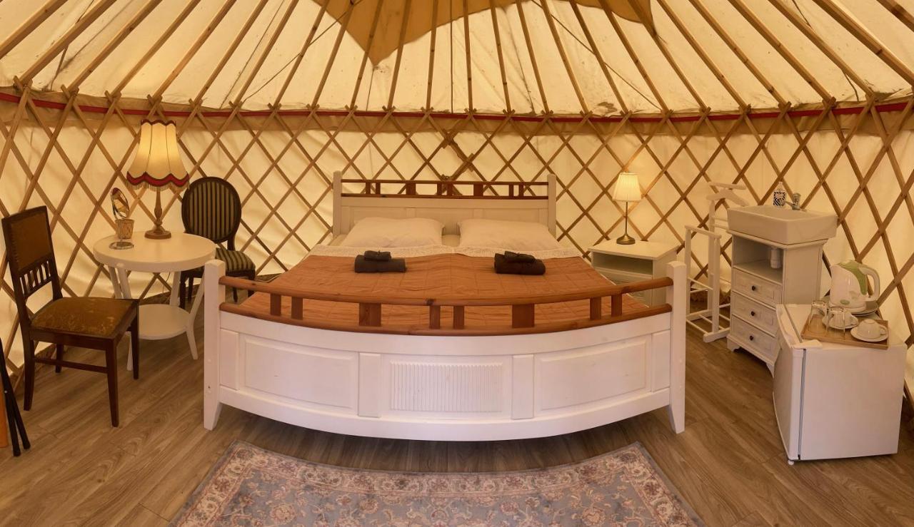 Luxury tent Oeko Es Glamping *